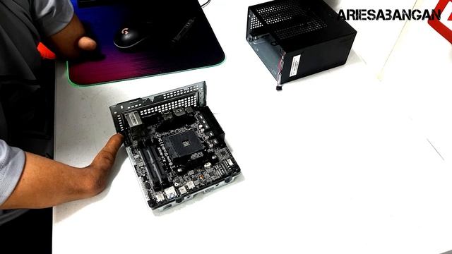 Asrock DeskMini X300 Unboxing, Review and Testing Step by Step Build.
