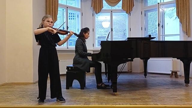 Белоусова Шарлотта. Сицилиана и ригодон Ф. Крейслер