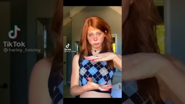 Знакомство с Т/И
Пов: в Хогвардсе новая ученица