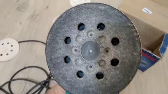 Bosch GEX 125 - 1 AE эксцентрикавая шлифмашинка (орбитальная шлифмашина)