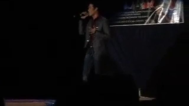 Marcelito Pomoy sings You are my Song (Throwback)  First Solo Major Concert March 2012