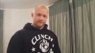 Уметь поставить на место лифтёра - искусство, если ты фитоняшка.