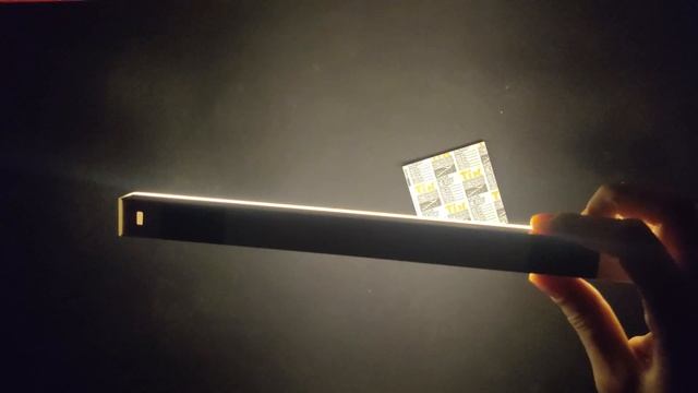 LED лампа c датчиком движения и аккумулятором для автономного освещения за 4