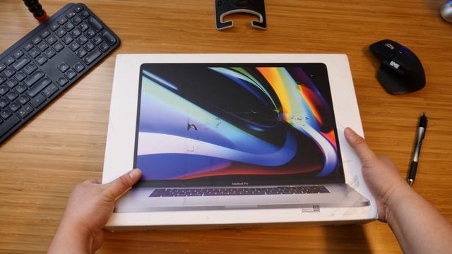 Open Item Best Buy Macbook Pro 16" 2019 Unboxing