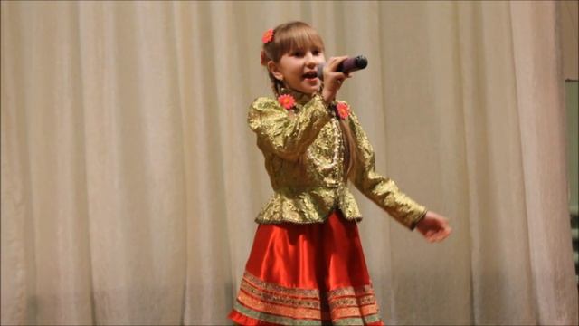 Дарить людям праздник ...