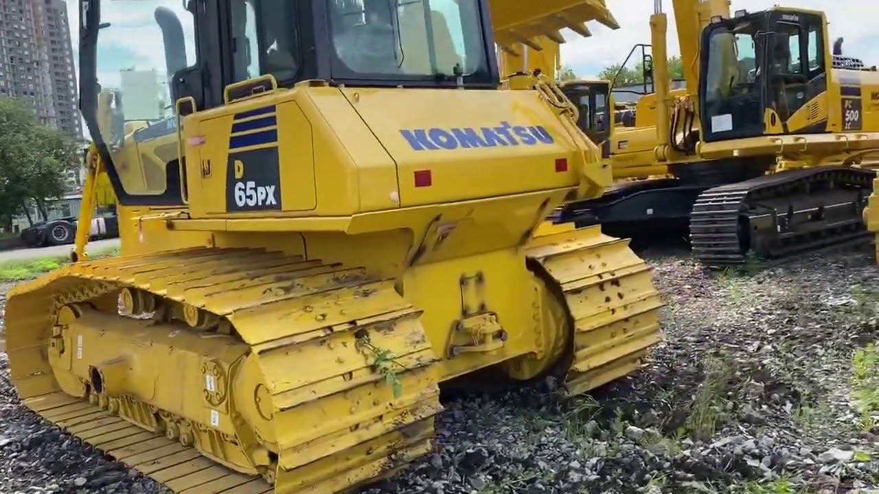 Покупка нового бульдозера Komatsu D65PX. Болотоходная версия.