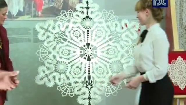 Вологодские мастера создали копию кружевной снежинки из стали
