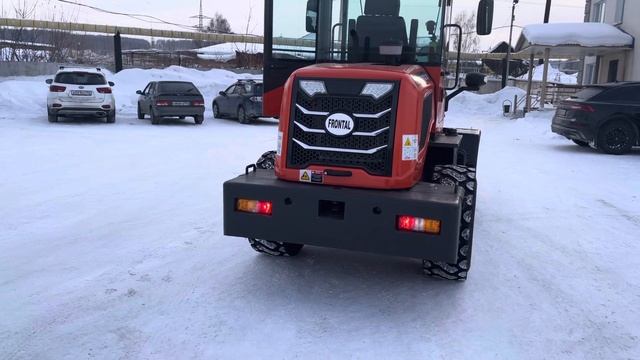Обзор фронтального погрузчика Frontal 200. По вопросам звоните 8(999)430-5633