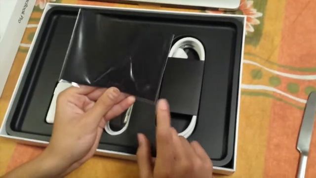 Unboxing De La MacBook Pro 15