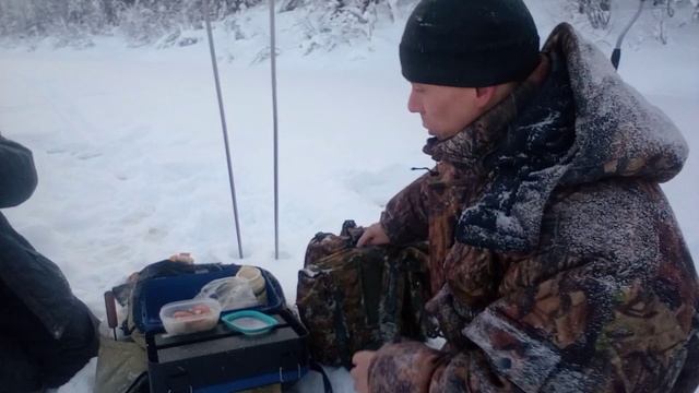 Глухозимье / в поисках хариуса / рыбалка до победного.