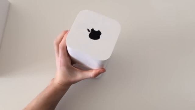 déballage/test  AIRPORT TIME CAPSULE 2TO BLANC UNBOXING FR 