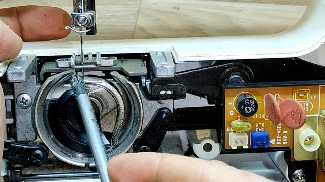JAGUAR 281P MINI. Не делает строчку.