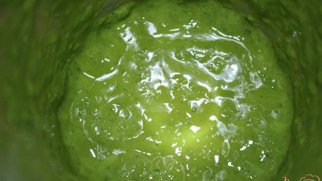 Паста с зеленым соусом