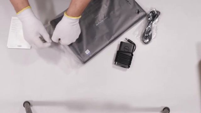 Unboxing hands on Dell Latitude 5590