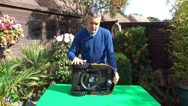WORX WR130E S300 Review - Part 1 - Landroid Robotic Mower