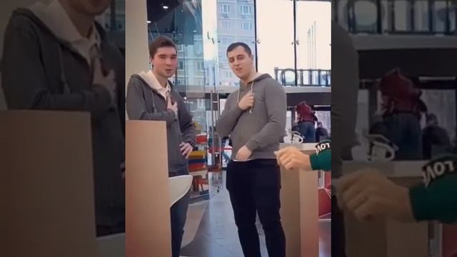 Тверк в ТРЦ. Dance Krisy