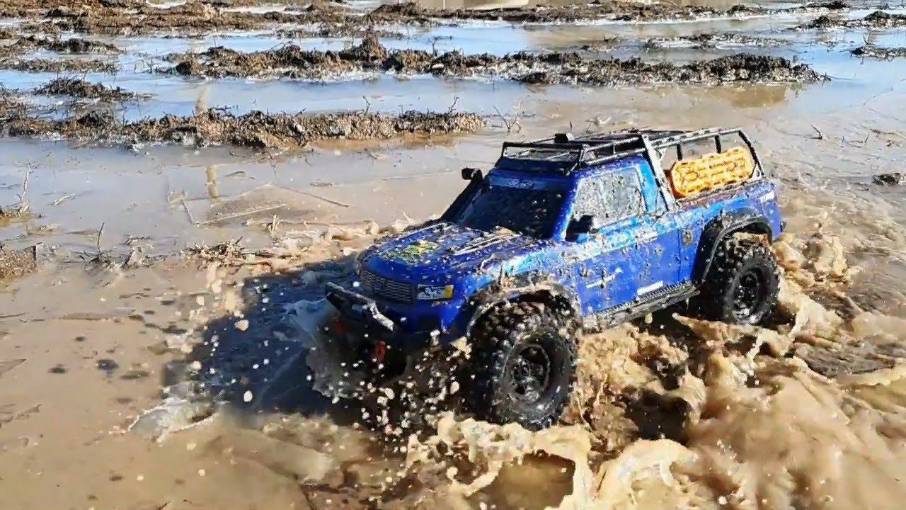 Traxxas Trx 4 sport по бездорожью.