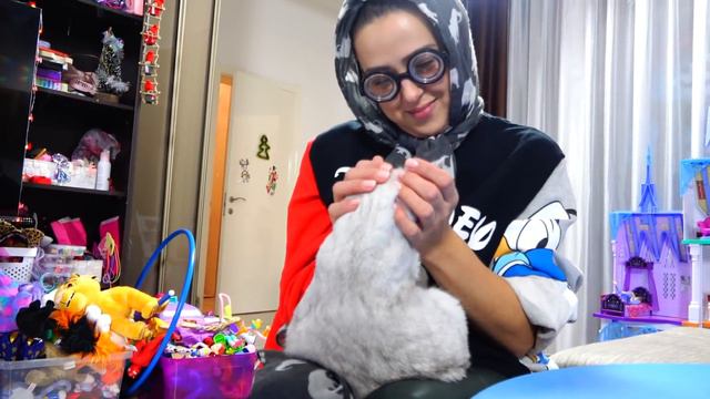 ЧУДО ЗЕЛЬЯ! Что происходит с Мамой и Амелькой? Зачем папа принёс в дом эти напитки?