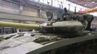 "Уралвагонзавод" поставил на фронт очередной эшелон современных танков Т-90М "Прорыв" и Т-72Б3М.