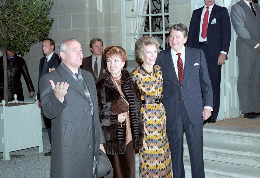 19 ноября 1985. Советское представительство. Женева. Горбачёв. Рейган. Часть 03.