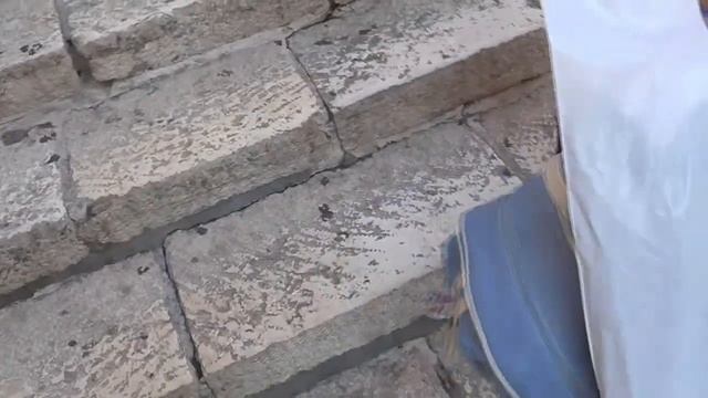 Иерусалим,     на пути к стене плача