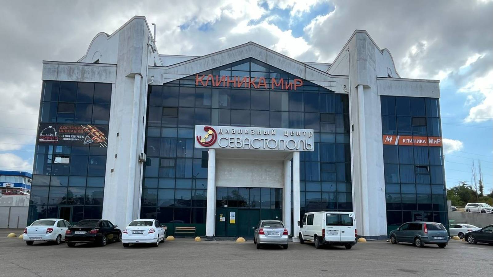 Сдается офис в Гагаринском районе в здании Золотой дракон