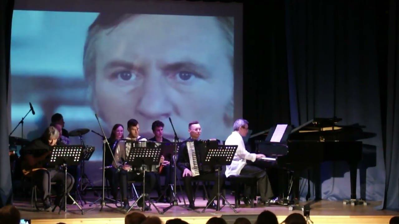 Концерт Живая музыка экрана 26 04 2023 попурри