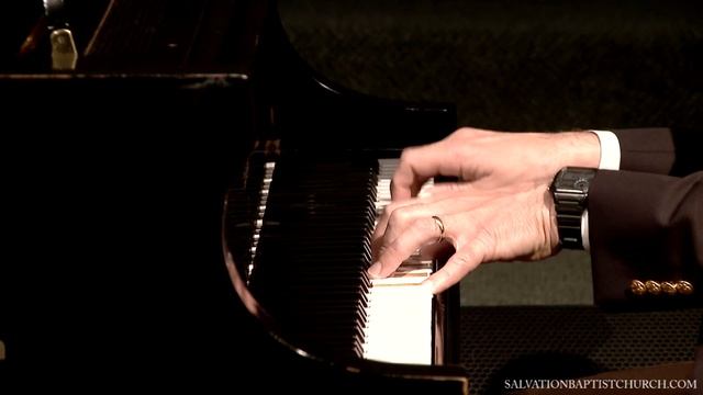 «Жертвенник дымящийся у храма» — Лариса Гиденко
