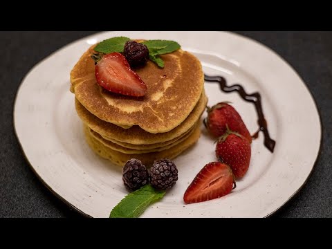 Панкейки из кукурузной муки. Популярные американские блинчики.
