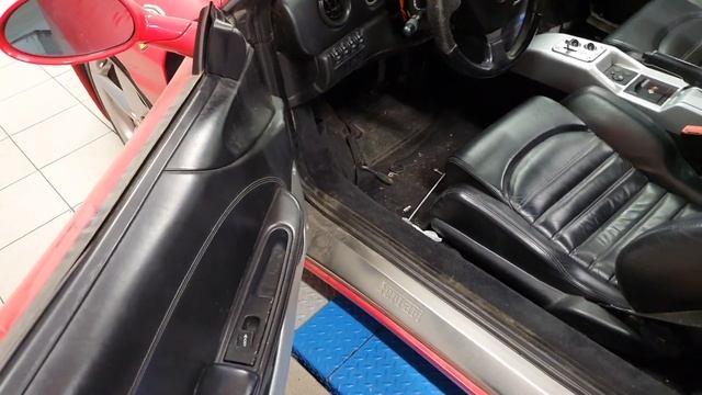 Ferrari-360 купил дешевый "ушатос" на аукционе