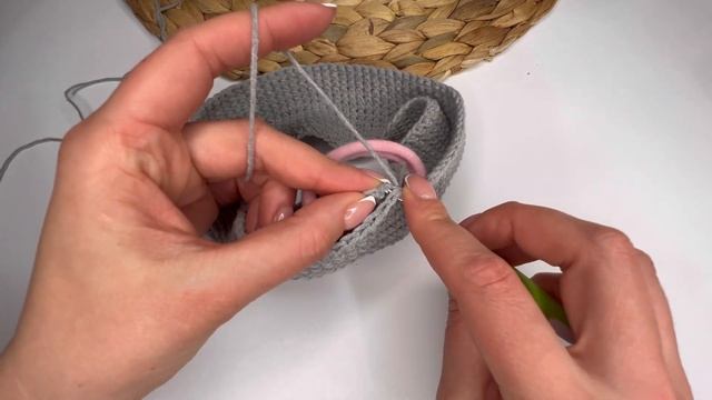Простая резинка крючком. Crochet hair band. Crochet scrunchie. Crochet for beginners