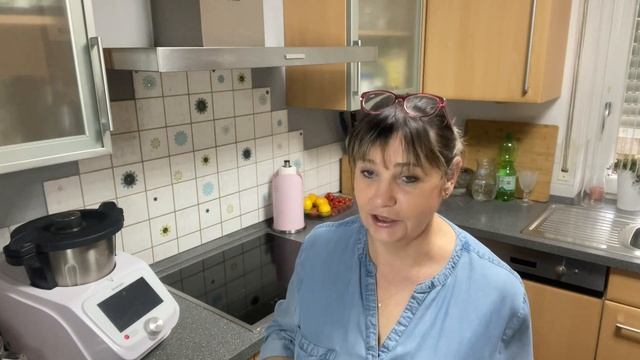 Как потеряли новый телефон,утепляемся,обзор на IPhone 14 pro у Сабрины на канале,наша суббота,уборк