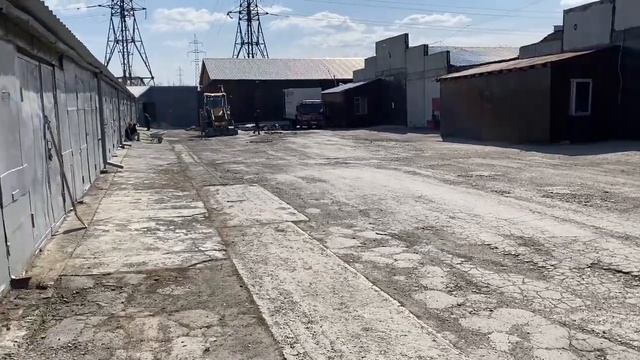 Укладка асфальтной крошки 1100 м2 Новосибирск, ул. Палласа 29