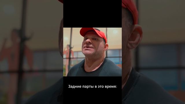 Что лучше физика или химия?