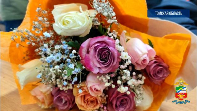 Транспортная полиция Томска передала в суд уголовные дела о пересылке наркотиков в букете цветов