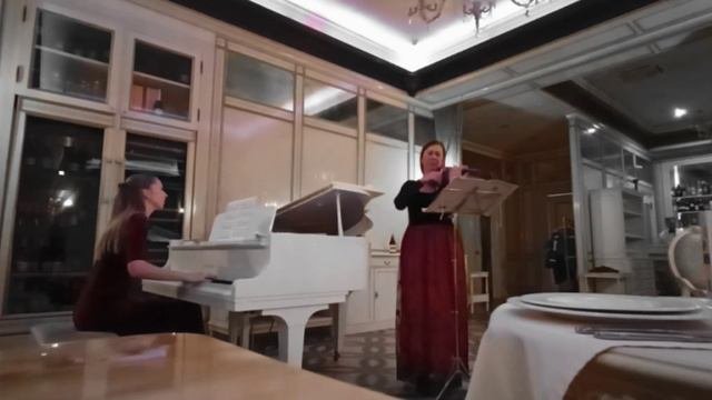 Елена и Екатерина Ергиевы - Моменты  
