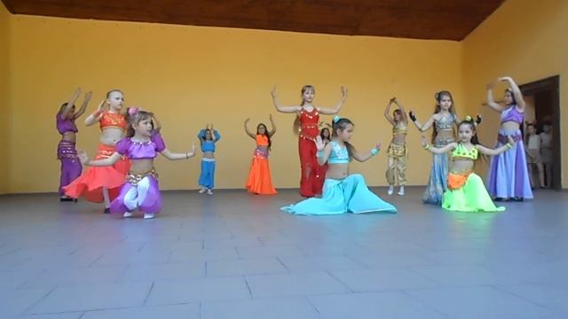 30.04.16 "Турецкий сон"  Студия совремённого танца "Только вперёд!"