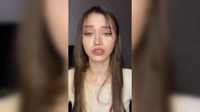 Отправила парня за прокладками