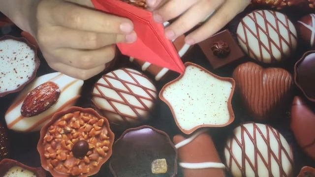 Оригами краб из бумаги.