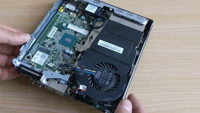 Огляд неттопа Lenovo ThinkCentre M710q