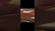 кореллу таращит!!!????????
