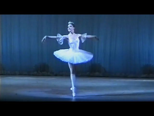 Arabesque 1998  Anisa Azizova. Variation of Medora. Le Corsaire