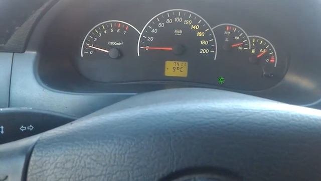 prioraприора 8 лет машине обороты не опускаются