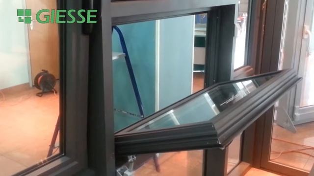 Открытие окна реечным приводом на 90 градусов