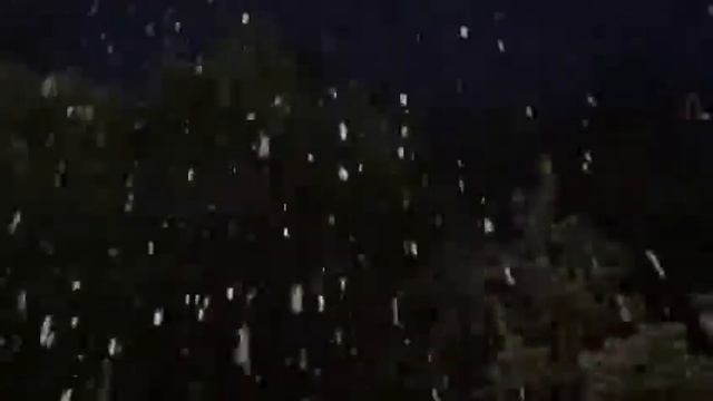 Казахстан Алматы Бутаковка 23.05.2018 идёт снег)))