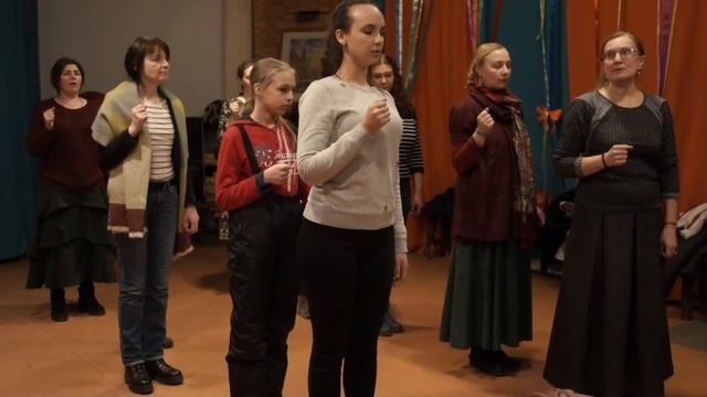 Фольклорный ансамбль КорАбь и гости на Масленице в Москве 12 03 2021 Обрядовый танец Краль Кральице