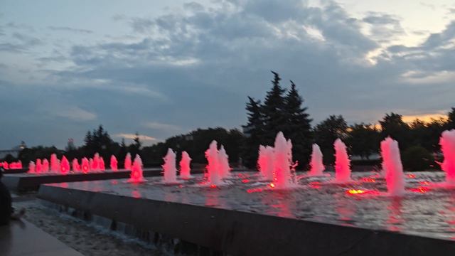фонтаны парка победы