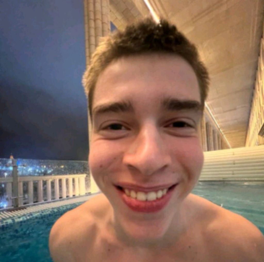 играем в КС на слабом ПК🤣