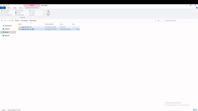 How to get CUSTOM MINECRAFT SKINS in Minecraft Education Edition