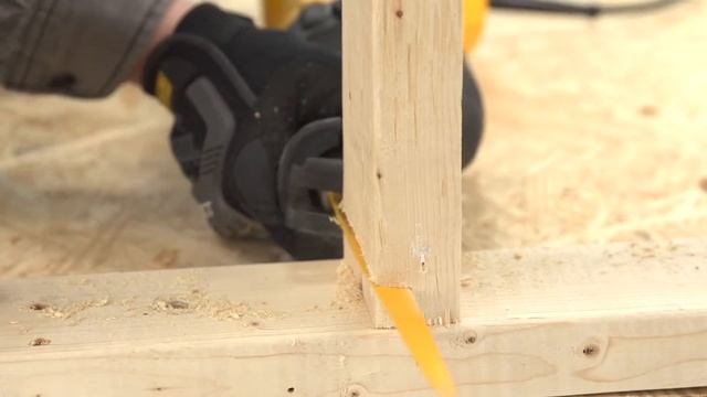 DEWALT 13-Amp Keyless Variable Speed Corded Reciprocating Saw